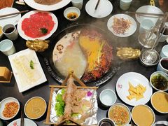 -重庆德庄火锅(体育中心店)