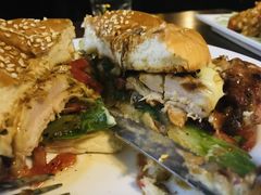 和风照烧鸡腿堡-BIGHOUSE·大房子电影主题融合餐厅(盐河巷店)