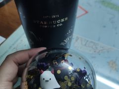 -星巴克(汤臣国贸大厦店)