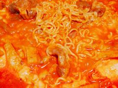 -三清洞摩西韩式年糕火锅(威高广场店)