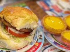 猪扒菠萝包-金华冰厅