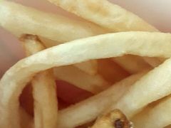 -麦当劳(杨林得来速店)