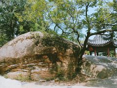 -灵岩山风景区