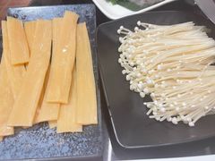 -吴记老锅底麻辣火锅(福州路店)