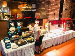 自助取餐区-OPEN開全日自助餐厅·牛肉火锅·海鲜(佛山希尔顿酒店)