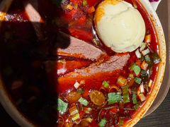 肉蛋双飞牛肉面-清真·马安军辣子牛肉面