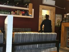 -苹果树下艺术餐厅(宋庄店)