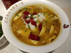-渝是乎川渝小炒(新世界百货望京店)
