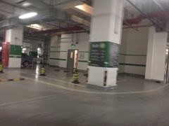 场地-虹桥天地-停车场