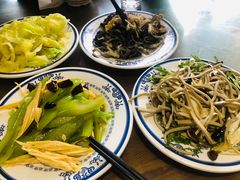 豆腐丝-老爆肚满五香烧牛羊肉
