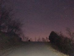 -鬼笑石后山停车场