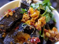 -黑色经典臭豆腐·湖南特产(坡子街店)