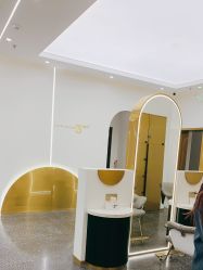 -JUNO hair salon