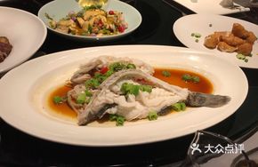 Steamed Snakehead Fish with Fresh Chilies