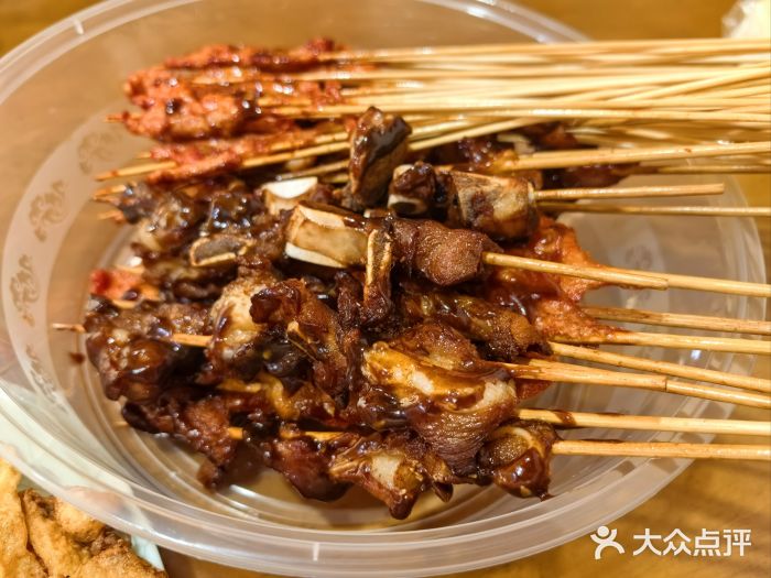 二中酸辣汤图片