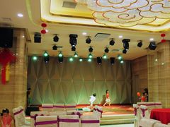 -江南大酒店·地道正宗有锅气的江西菜(中华北大街店)