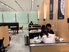 大堂-麦当劳(北京大兴机场二层国内到达(安检外)店)