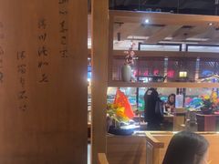 -呷哺呷哺(万达新世界店)