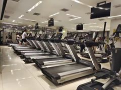 -诺伯曼·运动会馆(新梦店)