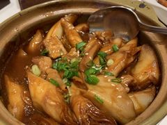 牛腩煲仔粉-白天鹅宾馆-宏图府餐厅