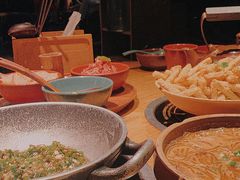 咸蛋黄茄子-吃饭皇帝大土家民族菜(正大广场店)