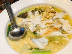 -渔见·精品川菜·老坛酸菜鱼(大朗店)