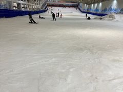 -乔波室内滑雪场