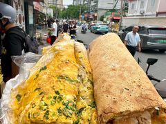 -正宗杂粮煎饼香软鸡蛋饼