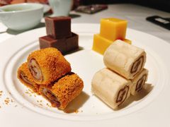 宫廷点心拼盘-羲和雅苑•北京烤鸭(陆家嘴中心店)