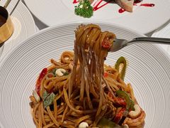 -静香HOUSE·全时段融合餐厅(七星欢乐颂店)
