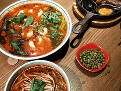 -云海肴·汽锅鸡·云南菜(天山百盛优客店)