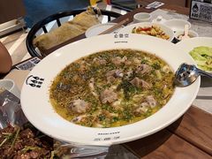 -渔语鱼新川菜Bistro(万象天地店)
