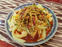 新疆凉皮-新疆伊宁远征餐厅