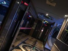 -好乐迪(张扬路八佰伴店)