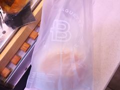 -巴黎贝甜(大宁国际商业广场店)