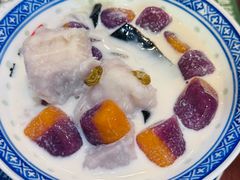 -广信牛奶甜品世家(台东店)