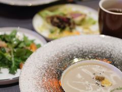黑松露蘑菇汤-YUE·6·西式融合餐厅(外滩六号店)