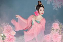 -盘子女人坊生日照·摄影馆(浦东店)