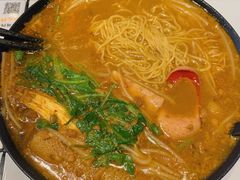 招牌炸酱小锅米线-肥汁米蘭香港米线(长宁来福士店)