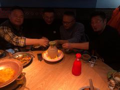 -吃饭皇帝大土家民族菜(正大广场店)