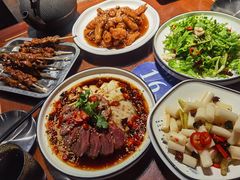 -老兰家传统烧烤炒菜泡馍(小南门店)