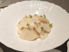 -虹潮荟·餐桌上的美食地理(太阳宫店)