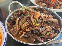 -老村长家宴(茨坪景区店)