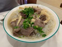 -犇逸·乐山跷脚牛肉·四川现炒(览海店)