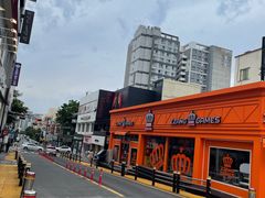 -宝健路步行街(Pedestrian Shopping Street)