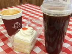 -红宝石·鲜奶小方·海派西点房(万航店)