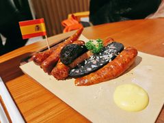 香肠拼盘-CRAZYONES西班牙海鲜饭(上海美罗城店)