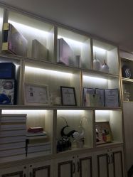 -梦莲娜美容连锁机构