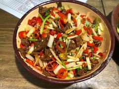 小炒黄牛肉-灶东家民间菜(回兴店)