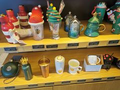 零售区-星巴克(蔡伦路店)